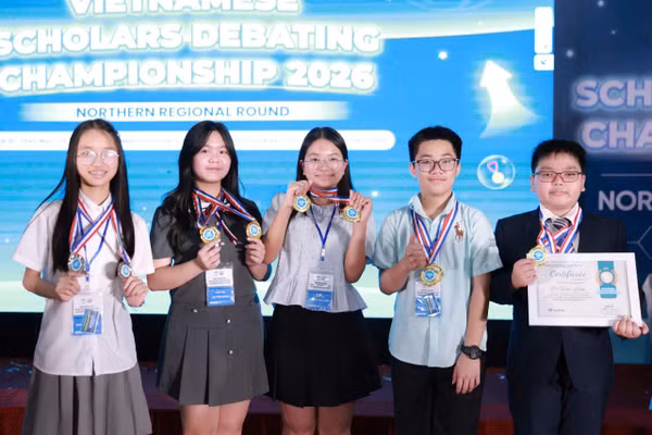 Học sinh lớp 7A1, Trường THCS Giảng Võ 2 giành huy chương tại VSDC 2026.