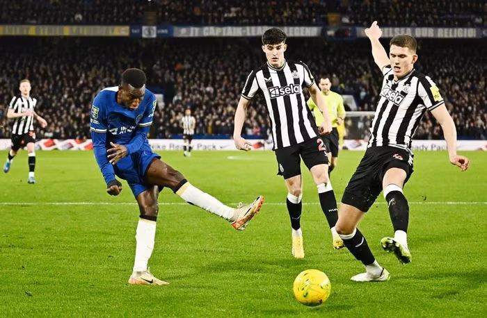 Chelsea trả giá cực đắt cho chiến thắng trước Newcastle 