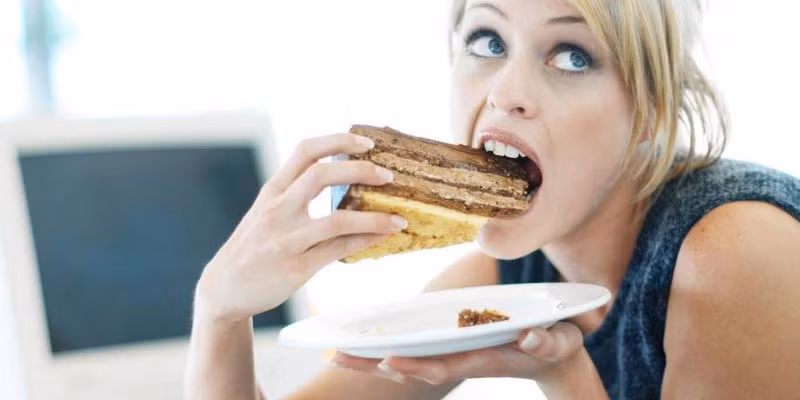 Các loại bánh ngọt rất giàu hàm lượng đường và loại đường này cũng khiến huyết áp tăng vọt. Top thực phẩm đại kỵ với người cao huyết áp nhiều người vẫn mắc