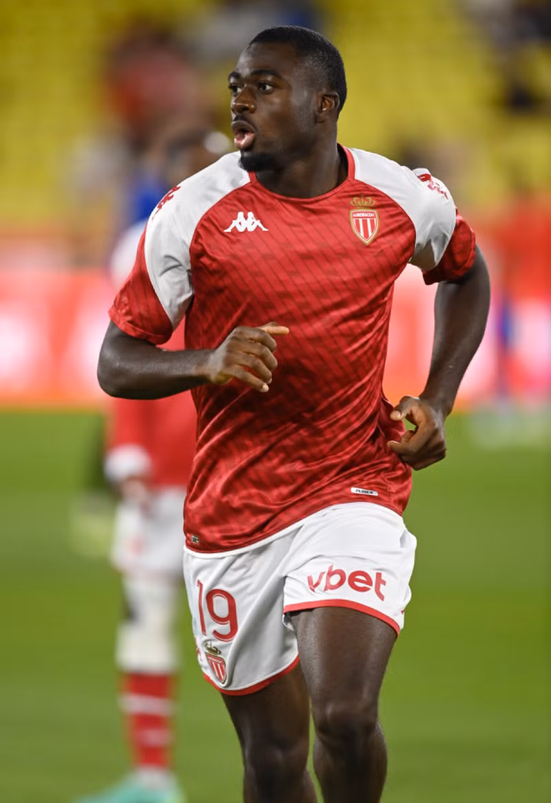 </strong> <strong> Tiền vệ trung tâm Youssouf Fofana</strong>: Ngôi sao người Pháp hiện đang chơi cho Monaco, anh trở thành mục tiêu yêu thích của tỷ phú Jim Ratcliffe, nhà đầu tư mới của Man Utd.<br/> <strong> Đội hình Man Utd ra sao nếu HLV Graham Potter thay Erik Ten Hag?