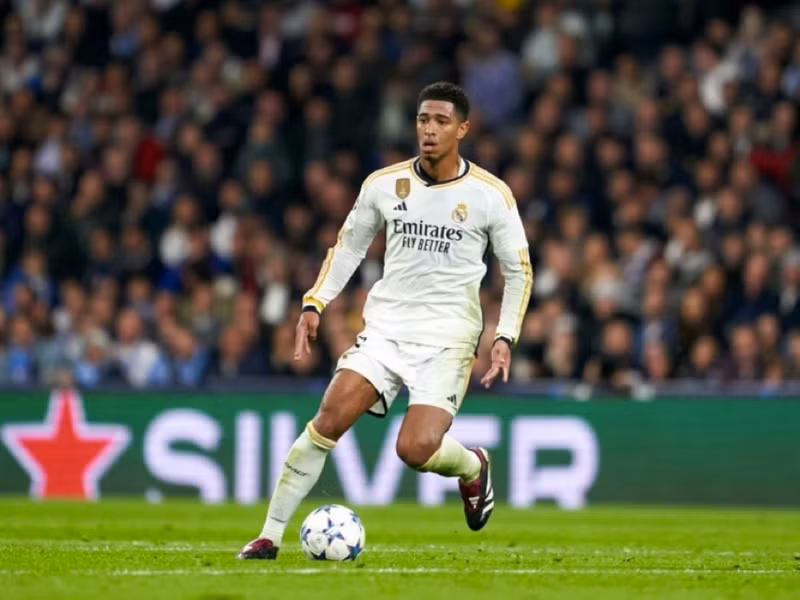 </strong> <strong> Bellingham </strong>vừa ghi bàn góp phần giúp Real Madrid hạ Napoli 4-2 ở lượt trận thứ 5 vòng bảng Champions League. Những cầu thủ nào cán mốc 10 bàn thắng tại Champions League trước tuổi 21?