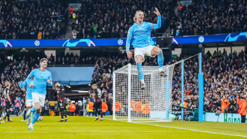 </strong> <strong> Erling Haaland</strong> cũng từng cán mốc 10 bàn tại Champions League trước khi đón sinh nhật 21 tuổi.<br/> <strong> Những cầu thủ nào cán mốc 10 bàn thắng tại Champions League trước tuổi 21?