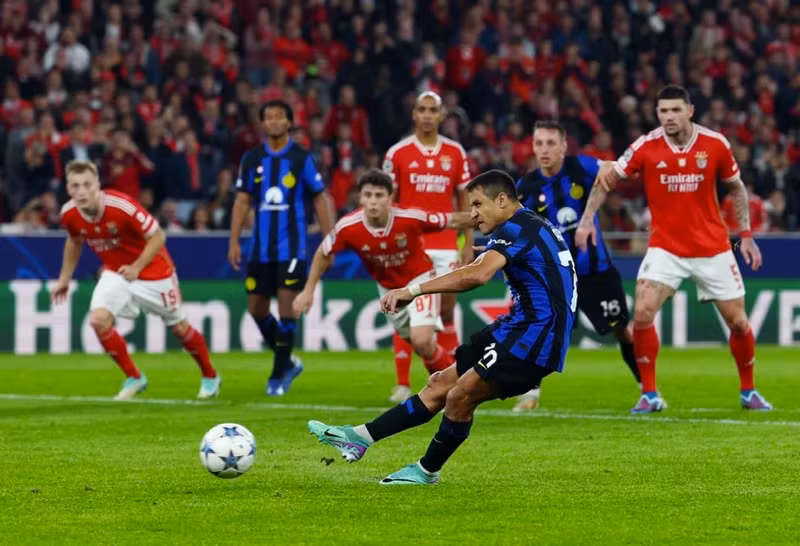 Kết quả Champions League ngày 30/11: Man Utd nguy cơ bị loại từ vòng bảng