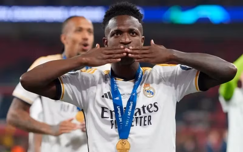 <strong> Tiền đạo Vinicius Junior:</strong> Anh ghi tới 6 bàn thắng và 4 đường kiến tạo ở Champions League mùa này cho Real Madrid. Real Madrid thống trị đội hình tiêu biểu Champions League