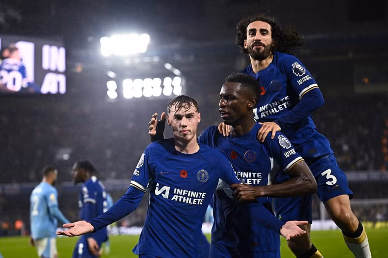 Chelsea: The Blues cũng có 8 trận thắng đoàn quân dưới trướng Pep Guardiola. Tính chung, Guardiola đã thắng 14 trận trước Chelsea, hòa 4 và thua 8. HLV Man City bại trận trước đội bóng nào nhiều nhất?