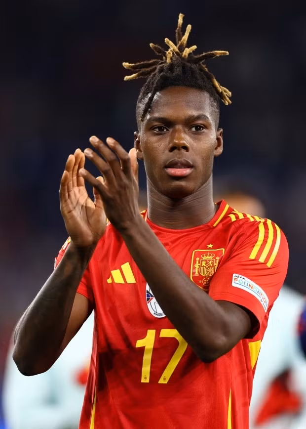 Nico Williams cũng là một tia sáng rực rỡ khác của đội bóng xứ sở Bò tót. Chùm ảnh: Pha phản lưới nhà của Italia giúp Tây Ban Nha đi tiếp tại EURO 2024