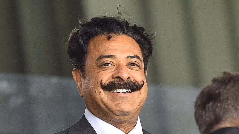 Tỷ phú Shahid Khan là chủ sở hữu của câu lạc bộ Fulham. ‘Đọ’ siêu du thuyền của các ông chủ đội bóng nổi tiếng thế giới