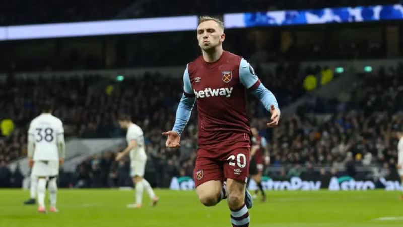 Tottenham bất ngờ 'ngã ngựa' ngay trên sân nhà