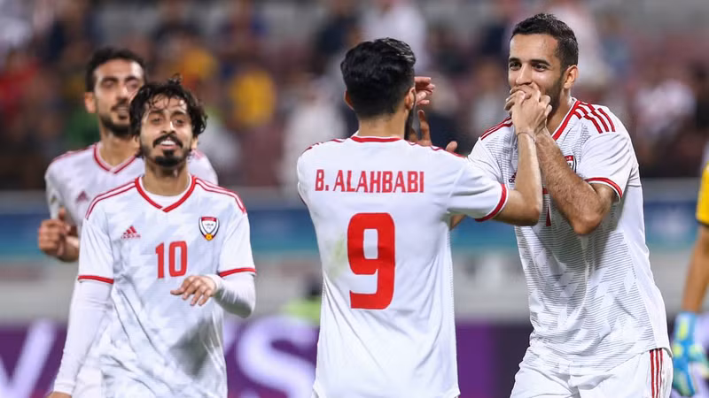 UAE không mấy khó khăn đánh bại Hong Kong (Trung Quốc) 3-1 ở trận ra quân bảng C. Kết quả Asian Cup bảng C, D: Không có bất ngờ