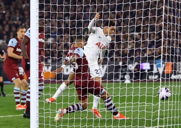 Bàn thắng bằng lưng khiến Tottenham ‘ôm hận’ vòng 31 Ngoại hạng Anh 