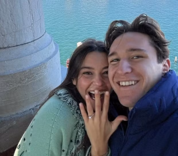 Siêu mẫu 24 tuổi đã đính hôn với tuyển thủ Federico Chiesa của Ý. Các nàng WAGs tuyệt đẹp của tuyển Ý ‘đổ bộ’ EURO 2024