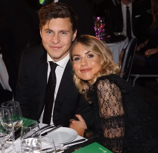 Maja cùng chồng Victor Lindelof. Loạt ảnh đời thường khiến ai nấy trầm trồ của nàng WAG nóng bỏng Ngoại hạng Anh