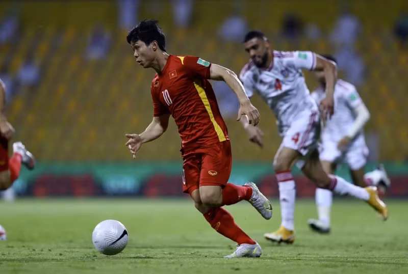 </strong> <strong> Hộ công Nguyễn Công Phượng</strong> không được triệu tập dự Asian Cup 2023 vì phong độ không tốt do chủ yếu ngồi dự bị tại Nhật Bản thời gian qua. Đội hình ngôi sao tuyển Việt Nam vắng mặt Asian Cup 2023