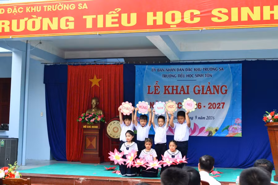 tiet-muc-van-nghe-do-cac-em-truong-tieu-hoc-sinh-ton-bieu-dien.jpg