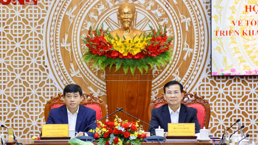 Lãnh đạo tỉnh Lâm Đồng dự Hội nghị trực tuyến tổng kết năm học 2025-2026, triển khai nhiệm vụ năm học 2026-2027.