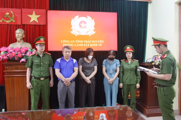 Công an tỉnh Thái Nguyên khởi tố vụ án, bắt tạm giam 3 bị can.