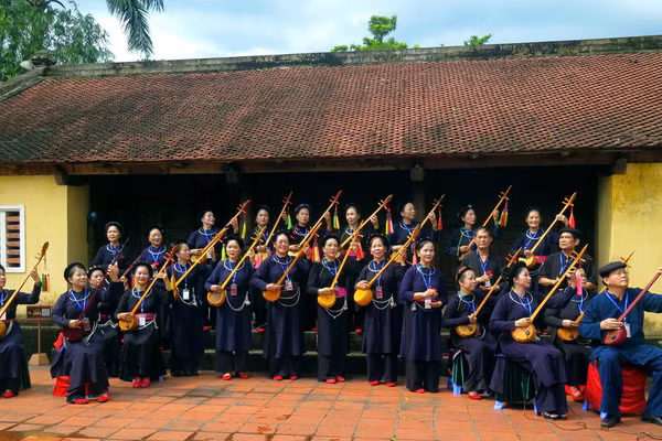 Năm 2019, thực hành Then của người Tày, Nùng, Thái chính thức được UNESCO ghi danh là Di sản văn hóa phi vật thể đại diện của nhân loại.