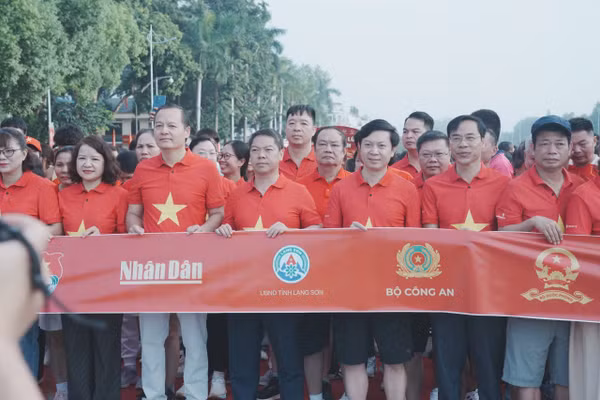 Chương trình thu hút nhiều người tham dự. 