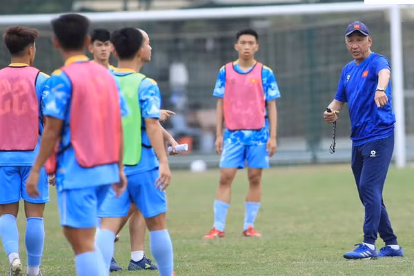 U19 Việt Nam tích cực rèn quân cho giải Đông Nam Á.
