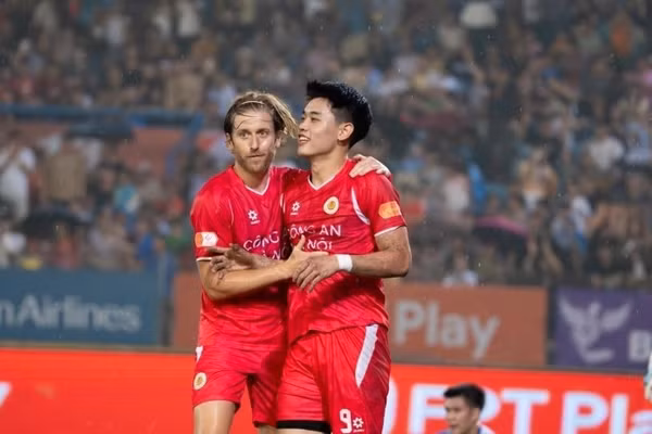 Đình Bắc lọt Top chân sút tốt nhất V-League 2025/2026