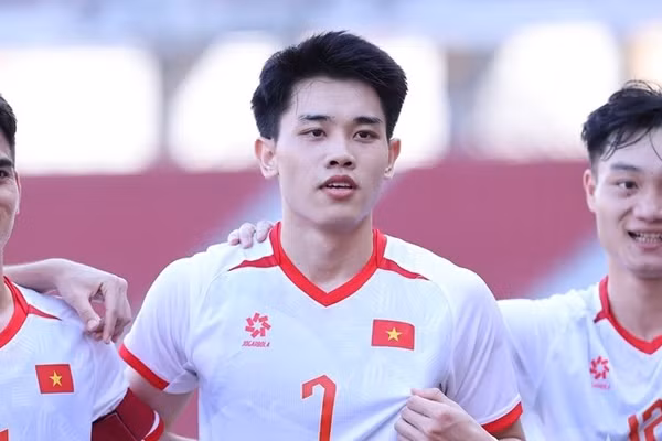 Truyền thông Malaysia đánh giá cao ngôi sao U22 Việt Nam