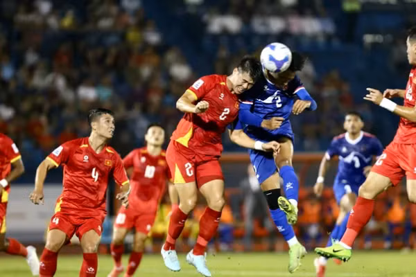 HLV Thái Lan giải trình về thất bại tại SEA Games 33