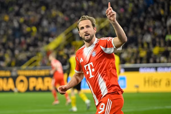 Bán Hojlund, Man United nhắm Harry Kane