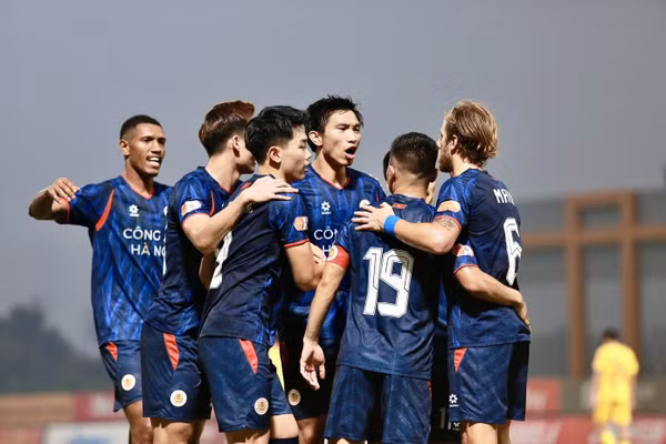 Lịch thi đấu vòng 23 V-League: Lộ diện nhà vô địch?