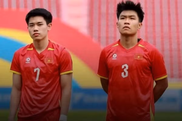 Loạt sao U23 Việt Nam nguy cơ phải thi đấu ở giải hạng Nhất