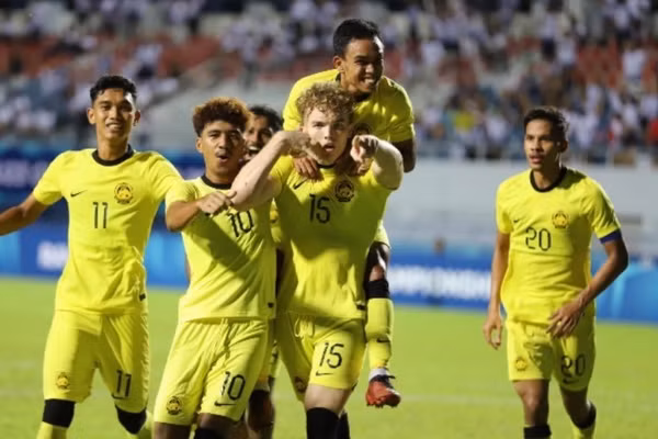 Malaysia tăng bậc trên bảng xếp hạng FIFA sau những chiến thắng liên tiếp.