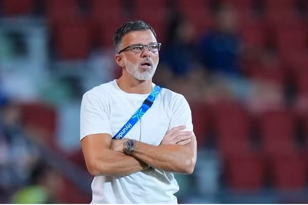 HLV đội tuyển Thái Lan đã có bộ khung cho Asian Cup 2027.