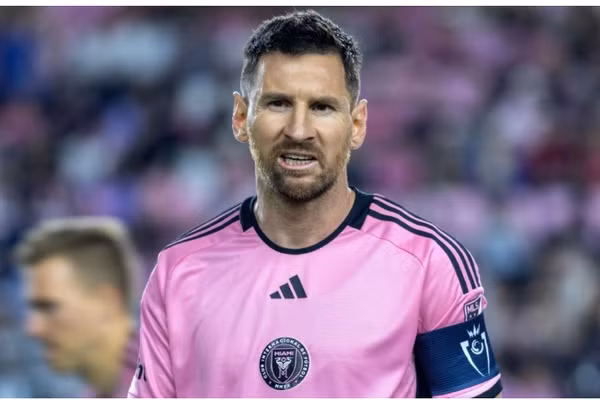 Tương lai của Messi diễn biến bất ngờ