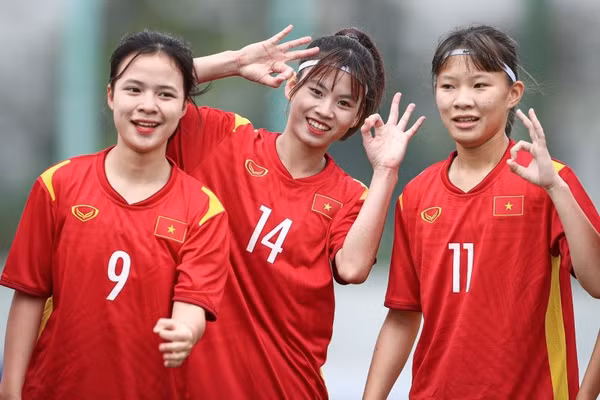 U17 nữ Việt Nam nhận thưởng 500 triệu đồng sau thành tích đoạt vé dự VCK U17 nữ châu Á 2027.