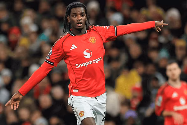 Tynan Thompson lọt tầm ngắm của Man United.