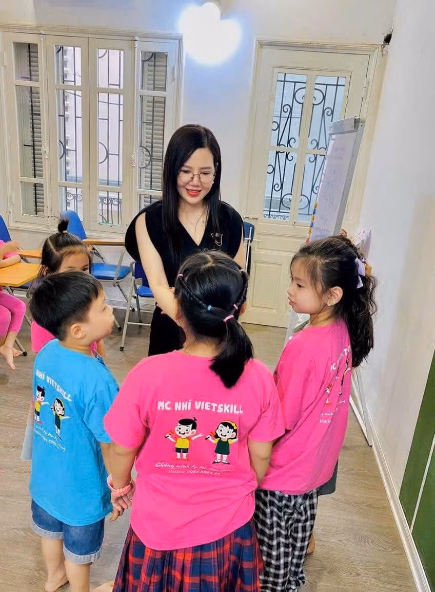 co-nguyen-thi-hai-hue-4.jpg