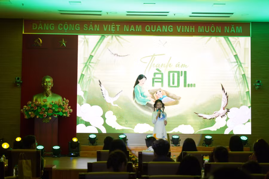 Cuộc thi Oanh Vàng kể chuyện mùa 2 được đông đảo học sinh quan tâm tham gia.