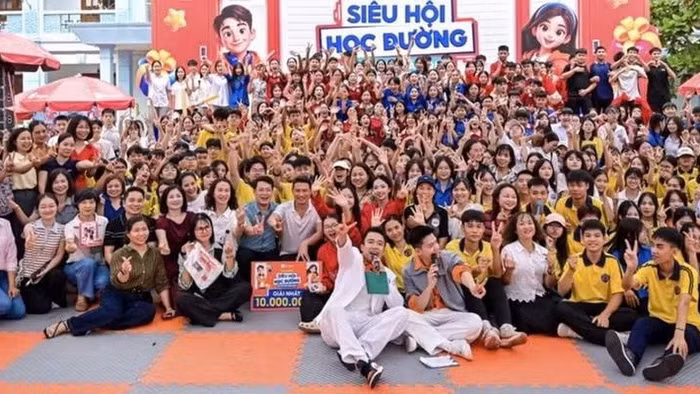 Chương trình 'Siêu hội học đường – Trường học hạnh phúc' tại Phú Thọ.