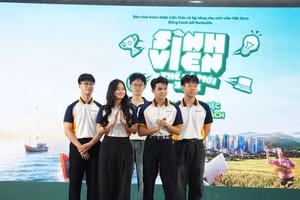 Sinh viên Thế hệ mới 2026 đưa ý tưởng từ sân khấu tới thực địa
