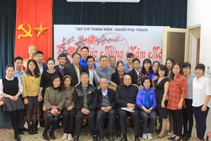 Các thế hệ cán bộ, phóng viên Tạp chí Thanh niên qua các thời kỳ.