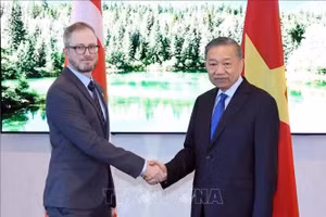 Tổng Bí thư, Chủ tịch nước Tô Lâm tiếp Tổng Bí thư Đảng Cộng sản Canada Drew Garvie. Ảnh: Thống Nhất/TTXVN