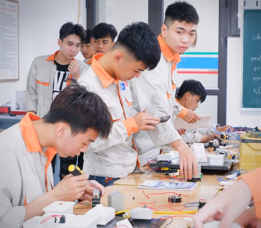 Mở cánh cửa nghề nghiệp chất lượng cho học sinh sau tốt nghiệp phổ thông.