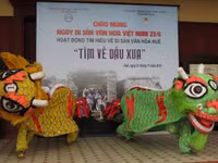 Ấn tượng ngày hội học sinh với di sản Huế ảnh 3 Ấn tượng ngày hội học sinh với di sản Huế ảnh 3