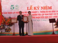 Trường ĐH Nông Lâm Huế đón nhận Huân chương Độc lập hạng Nhất ảnh 4