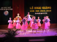 Trường ĐHSP Huế khai giảng năm học mới ảnh 2 Trường ĐHSP Huế khai giảng năm học mới ảnh 2