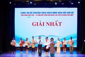 Giải Nhất thuộc về Trường THCS Hà Bắc 1 với câu chuyện “Những anh hùng trẻ tuổi - Mạc Thị Bưởi”.