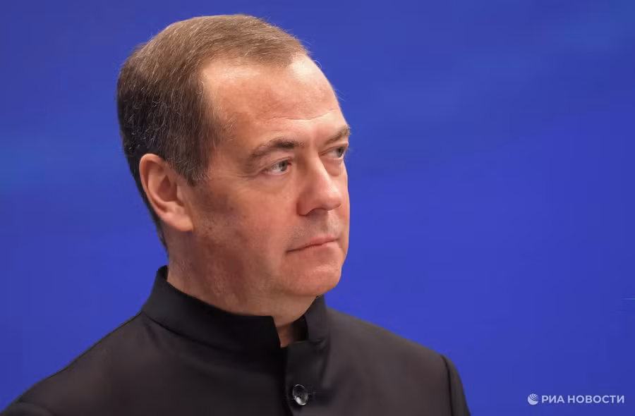 Ông Dmitry Medvedev.