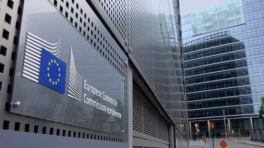 EU chuyển giao 2,86 tỷ Euro viện trợ quân sự khẩn cấp cho Ukraine