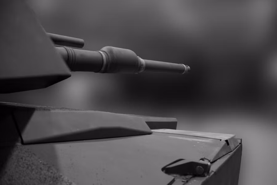 lo-khoang-lai-kieu-f1-tren-xe-tang-m1e3-abrams-the-he-moi-cua-my-2.jpg
