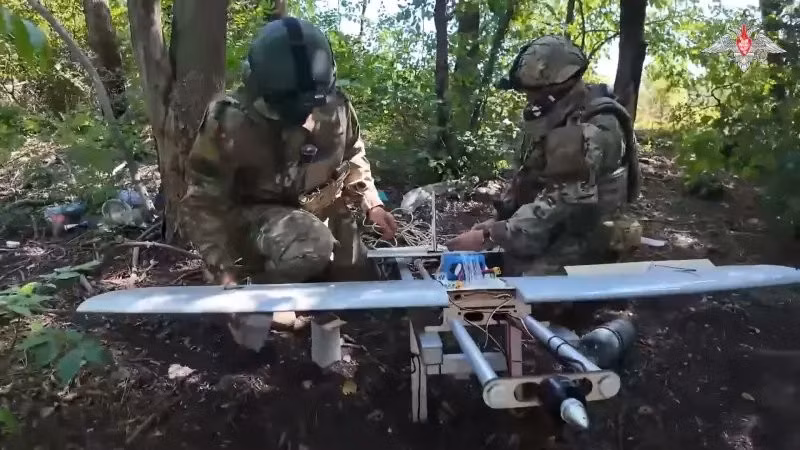 Vũ khí mới khiến drone ‘tia chớp’ Molniya của Nga nguy hiểm hơn