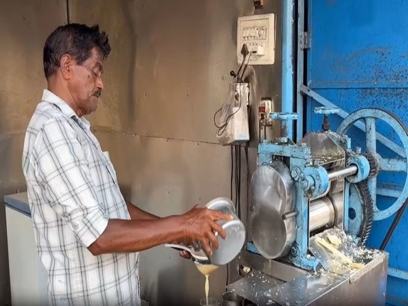 Người bán nước mía gây bất ngờ khi đặt chân tới 10 quốc gia